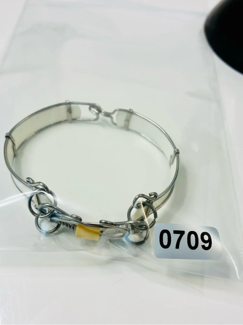 silver tone